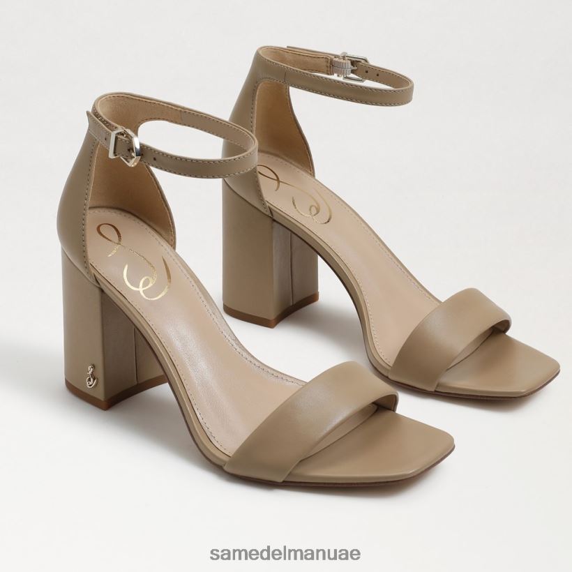 جلد بيج ناعم أحذية Sam Edelman نحيف صندل دانييلا بكعب عريض 246L6T301