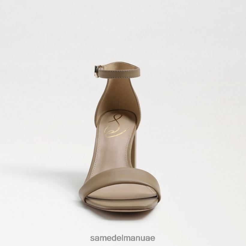 جلد بيج ناعم أحذية Sam Edelman نحيف صندل دانييلا بكعب عريض 246L6T301